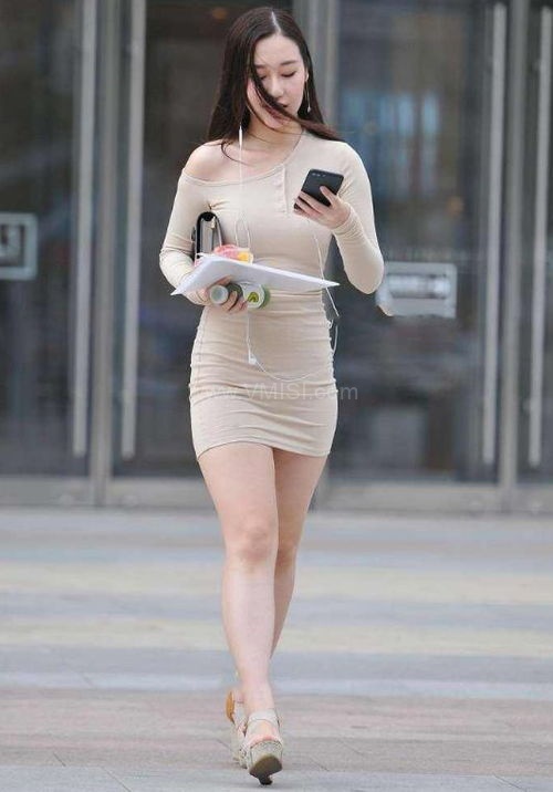 包臀裙,时尚女性的曲线魅力与搭配艺术