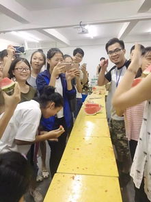 医生护士在线当吃瓜群众,医院里的“吃瓜”奇闻录