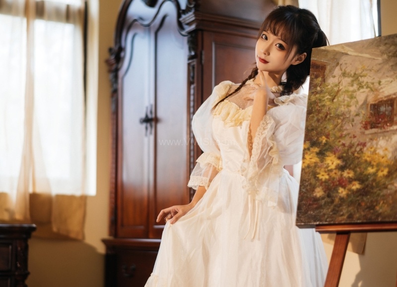 2025052607071827.jpg 蠢沫沫 – 《古着》:一场复古与现代交融的美丽演绎