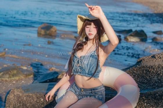 20250317113832174218271299219.jpg 咬一口兔娘ovo – 海の夏日:海边的夏日梦 第2张